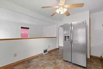 3776 S 19th St, Milwaukee, WI 53221 - Photo 10