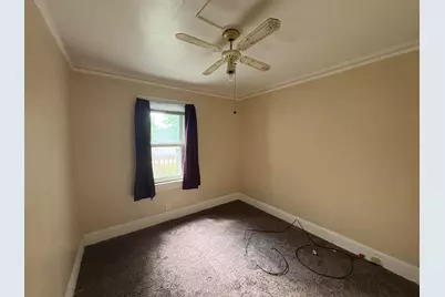 1933 S 68th St, West Allis, WI 53219 - Photo 6