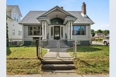 2202  Henry St, Sheboygan, WI 53081 - Photo 2