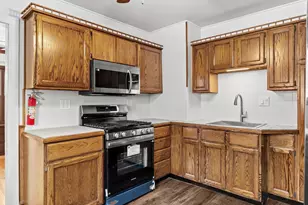 2202 Henry St, Sheboygan, WI 53081 - Photo 8
