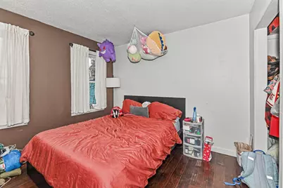 3678 S Bombay Ave, Saint Francis, WI 53235 - Photo 12