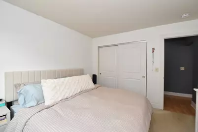 2121 N Cambridge Ave #212, Milwaukee, WI 53202 - Photo 14
