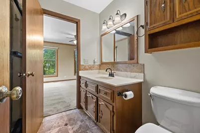 7849  Green Bay Rd, Pleasant Prairie, WI 53142 - Photo 16