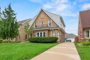 1554 E Hampton Dr, Whitefish Bay, WI 53217 - Photo 34