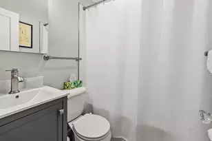 1554 E Hampton Dr, Whitefish Bay, WI 53217 - Photo 16