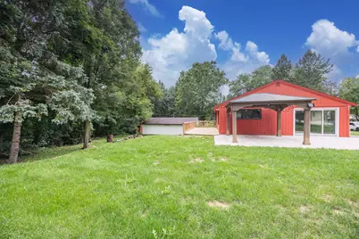 N69W20947  Pleasant St, Menomonee Falls, WI 53051 - Photo 44