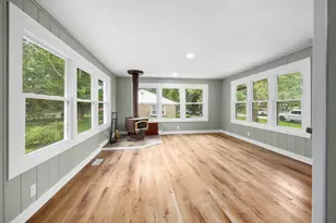 N69W20947 Pleasant St, Menomonee Falls, WI 53051 - Photo 22