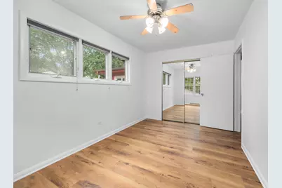 N69W20947  Pleasant St, Menomonee Falls, WI 53051 - Photo 26