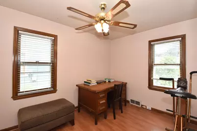 3412 N 89th St, Milwaukee, WI 53222 - Photo 8