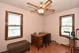 3412 N 89th St, Milwaukee, WI 53222 - Photo 8