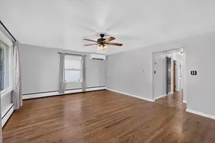 4310 S Iowa Ave, Saint Francis, WI 53235 - Photo 8