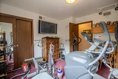 W152N7406  Westwood Dr, Menomonee Falls, WI 53051 - Photo 16