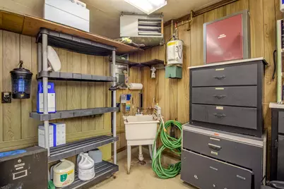 W152N7406  Westwood Dr, Menomonee Falls, WI 53051 - Photo 68