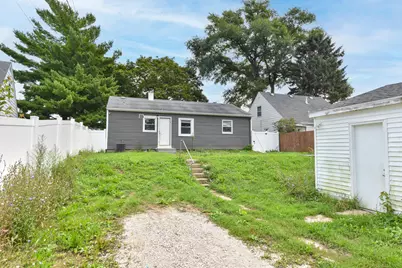 5335 N 68th St, Milwaukee, WI 53218 - Photo 8