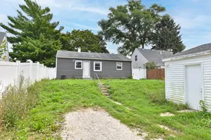 5335 N 68th St, Milwaukee, WI 53218 - Photo 8