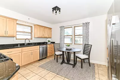 1009 W Morgan Ave, Milwaukee, WI 53221 - Photo 10
