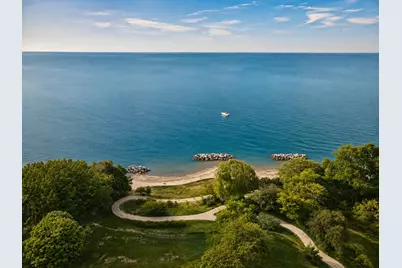 4937 N Hollywood Ave, Whitefish Bay, WI 53217 - Photo 32