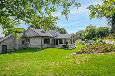 16520 W Heatherly Dr, New Berlin, WI 53151 - Photo 28