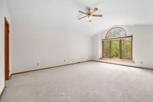 21840 Doneswood Dr, Brookfield, WI 53186 - Photo 18