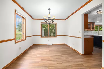 21840  Doneswood Dr, Brookfield, WI 53186 - Photo 14