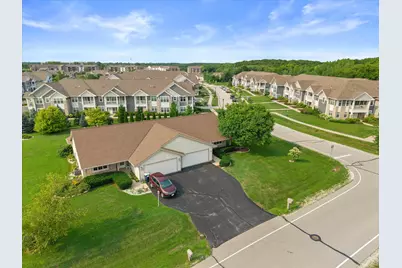 8407 S Cortland Dr, Oak Creek, WI 53154 - Photo 36