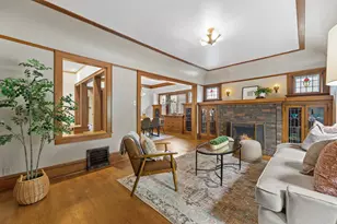1816 E Beverly Rd, Shorewood, WI 53211 - Photo 10