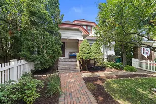 1816 E Beverly Rd, Shorewood, WI 53211 - Photo 2