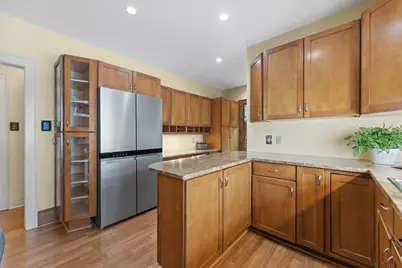 1816 E Beverly Rd, Shorewood, WI 53211 - Photo 18