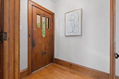 1816 E Beverly Rd, Shorewood, WI 53211 - Photo 6