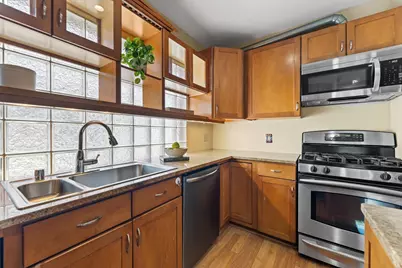 1816 E Beverly Rd, Shorewood, WI 53211 - Photo 20