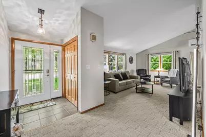 W172N9390  Shady Ln, Menomonee Falls, WI 53051 - Photo 2