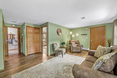 W172N9390  Shady Ln, Menomonee Falls, WI 53051 - Photo 14