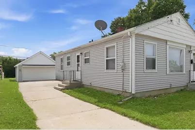 2023 E Tripoli Ave, Saint Francis, WI 53235 - Photo 2