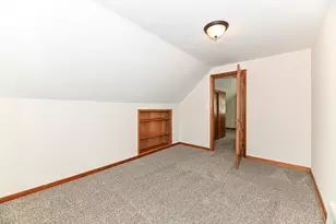 2321 S 82nd St, West Allis, WI 53219 - Photo 24