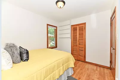2321 S 82nd St, West Allis, WI 53219 - Photo 16