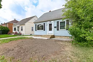 2321 S 82nd St, West Allis, WI 53219 - Photo 2
