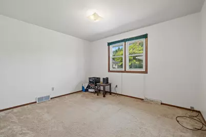 3325  14th Pl, Kenosha, WI 53144 - Photo 16