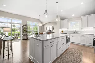 1760 Derby Ln, Oconomowoc, WI 53066 - Photo 10