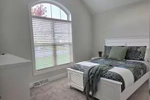 1760 Derby Ln, Oconomowoc, WI 53066 - Photo 14