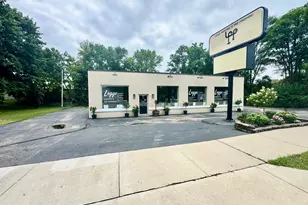 953 E Milwaukee St, Whitewater, WI 53190 - Photo 1
