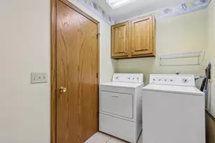 432 Jennifer Ave, Burlington, WI 53105 - Photo 16