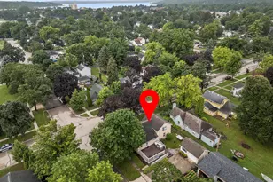501 Haskins St, Lake Geneva, WI 53147 - Photo 2