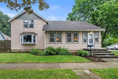 501  Haskins St, Lake Geneva, WI 53147 - Photo 1