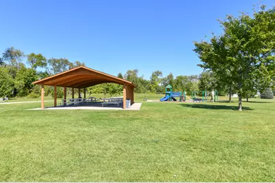 1218  Evergreen Dr, Delavan, WI 53115 - Photo 46