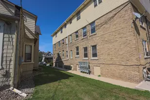915 Minnesota Ave, South Milwaukee, WI 53172 - Photo 18
