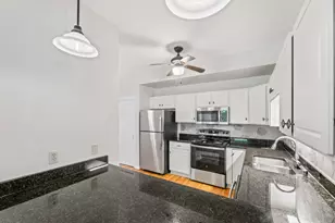 W398N6071 Autumn Woods Dr, Oconomowoc, WI 53066 - Photo 8