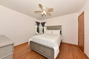 3208 S 30th St, Milwaukee, WI 53215 - Photo 16