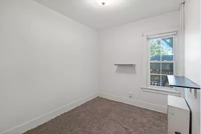306 W Harrison Ave, Milwaukee, WI 53207 - Photo 12