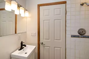 306 W Harrison Ave, Milwaukee, WI 53207 - Photo 10