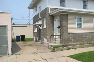 1018 Caron Butler Dr, Racine, WI 53403 - Photo 2